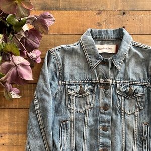 Aritzia Sunday Best jean jacket